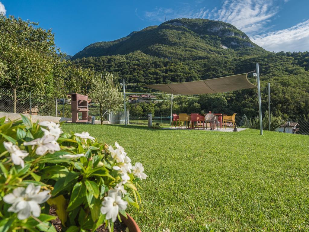 La Gazza Ladra Apartments - Garda Chill Out Drena Екстериор снимка